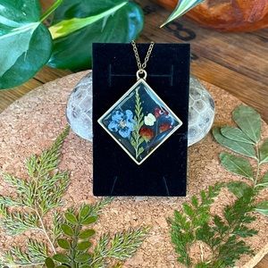 Botanical Resin Plant Flower Necklace
